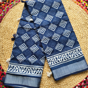 Elegant Navy Blue Handloom Cotton Saree with Geometric Motifs