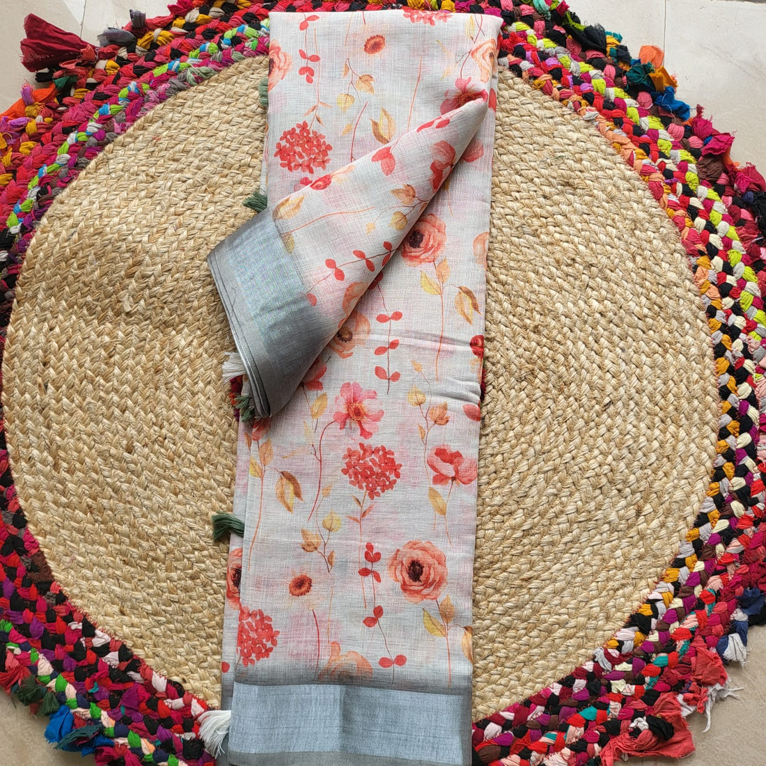 Elegant Floral Printed Linen Saree – Soft Pastel Tones