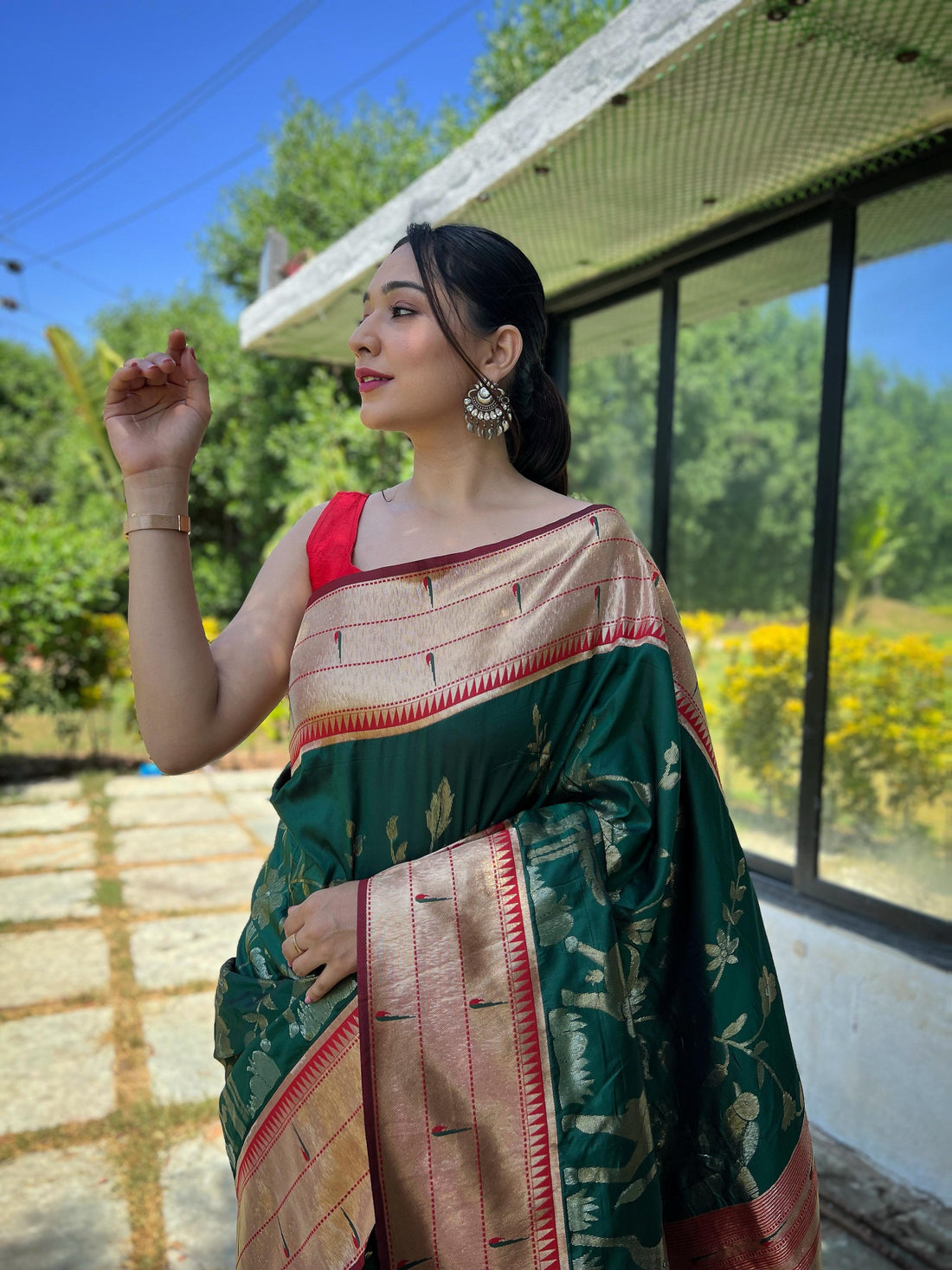 Forest Green Paithani Saree with Traditional Pallu