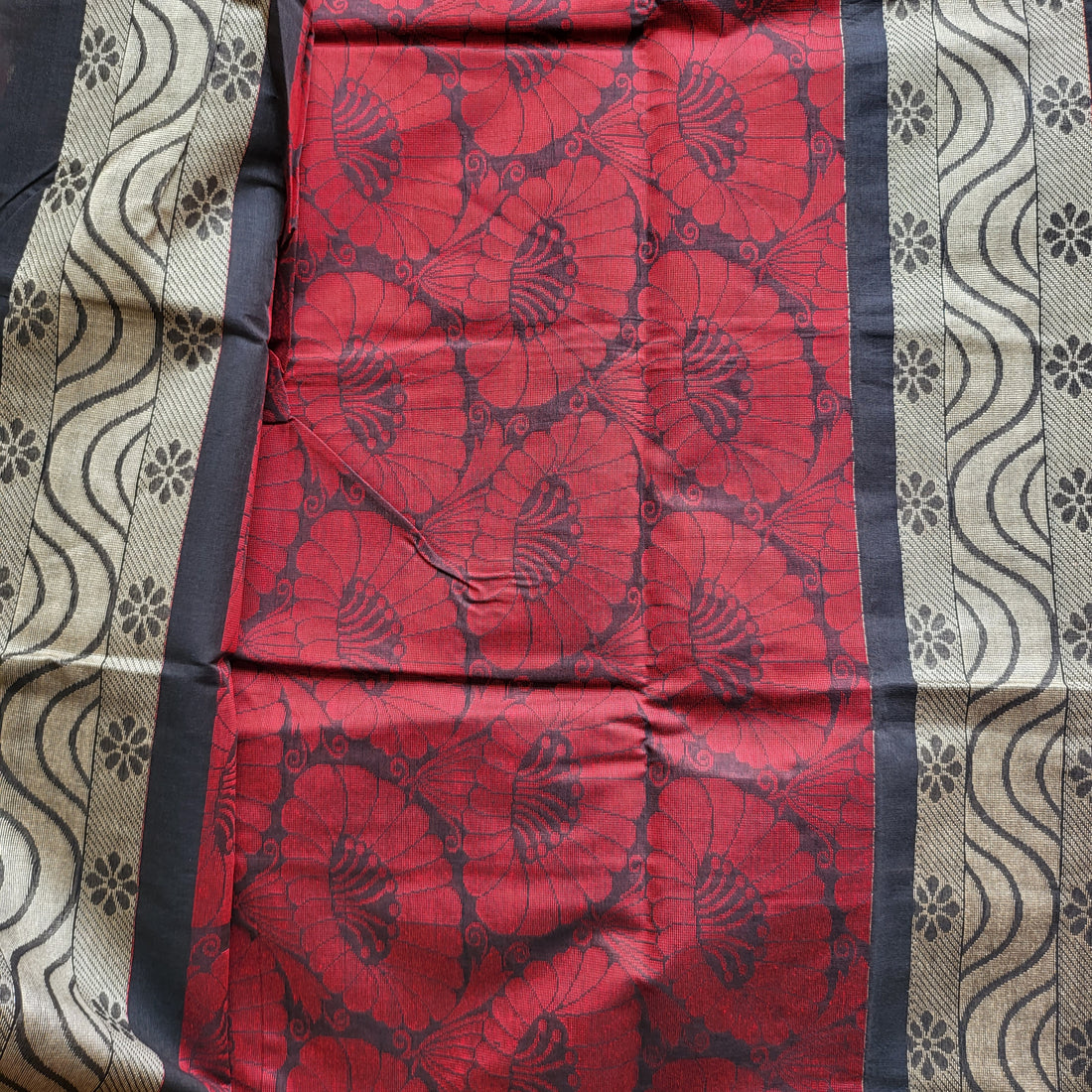 Sophisticated Dark Grey 120 Count Handloom Cotton Saree