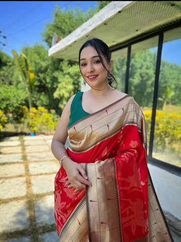 ❤️ Crimson Ruby Paithani Saree ❤️